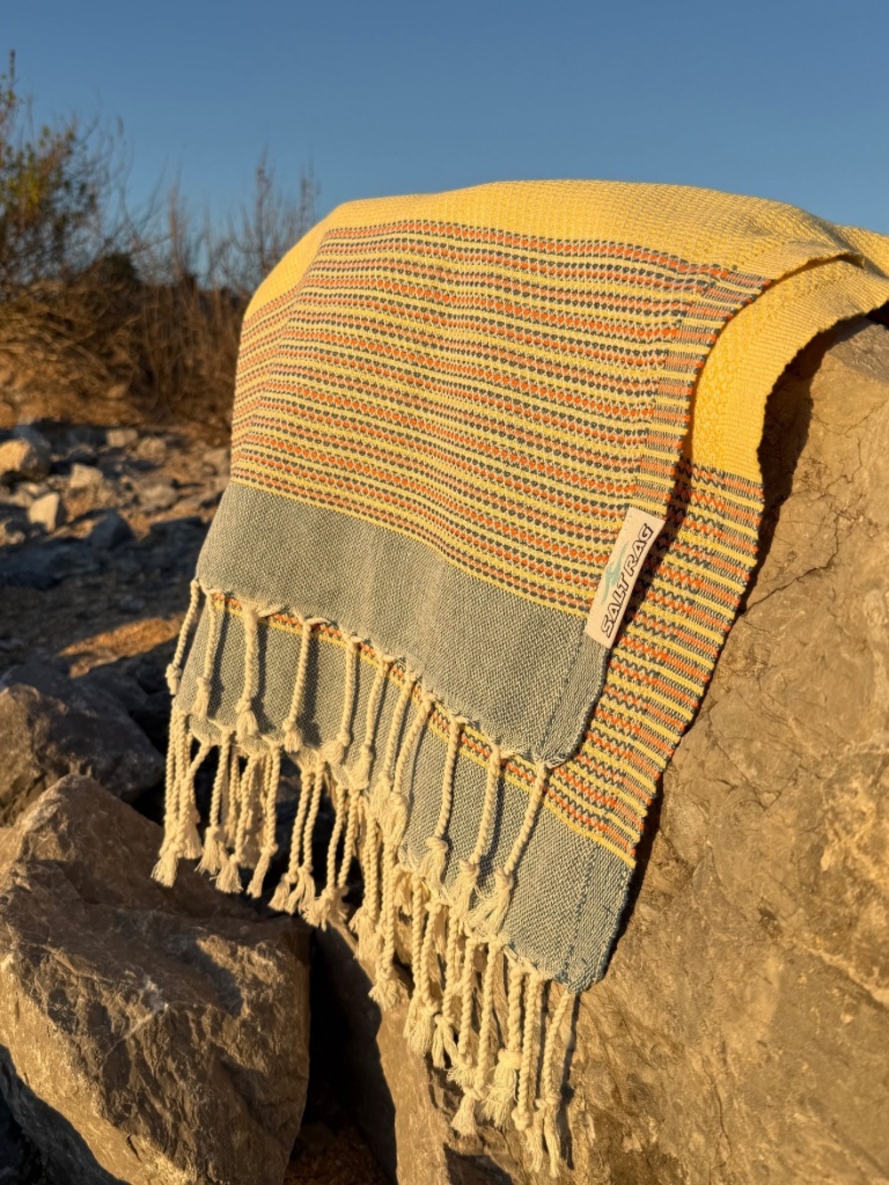 Angler Rag — Yellow Salt Rag™ Sand-Resistant Turkish Beach Towel - Picture 5 of 6